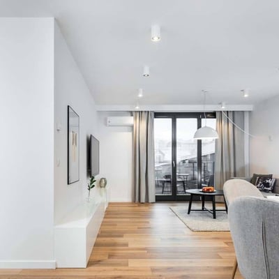 Location d’un appartement élégant de 2 pièces, 55 m², dans le quartier Kazimierz, Cracovie, Pologne